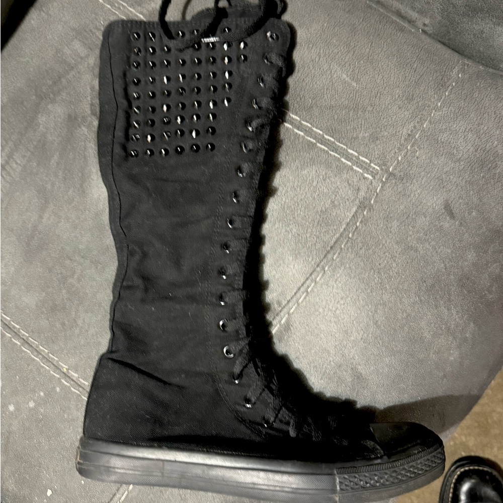 YUABU knee high boots size 42 New never worn ! Black